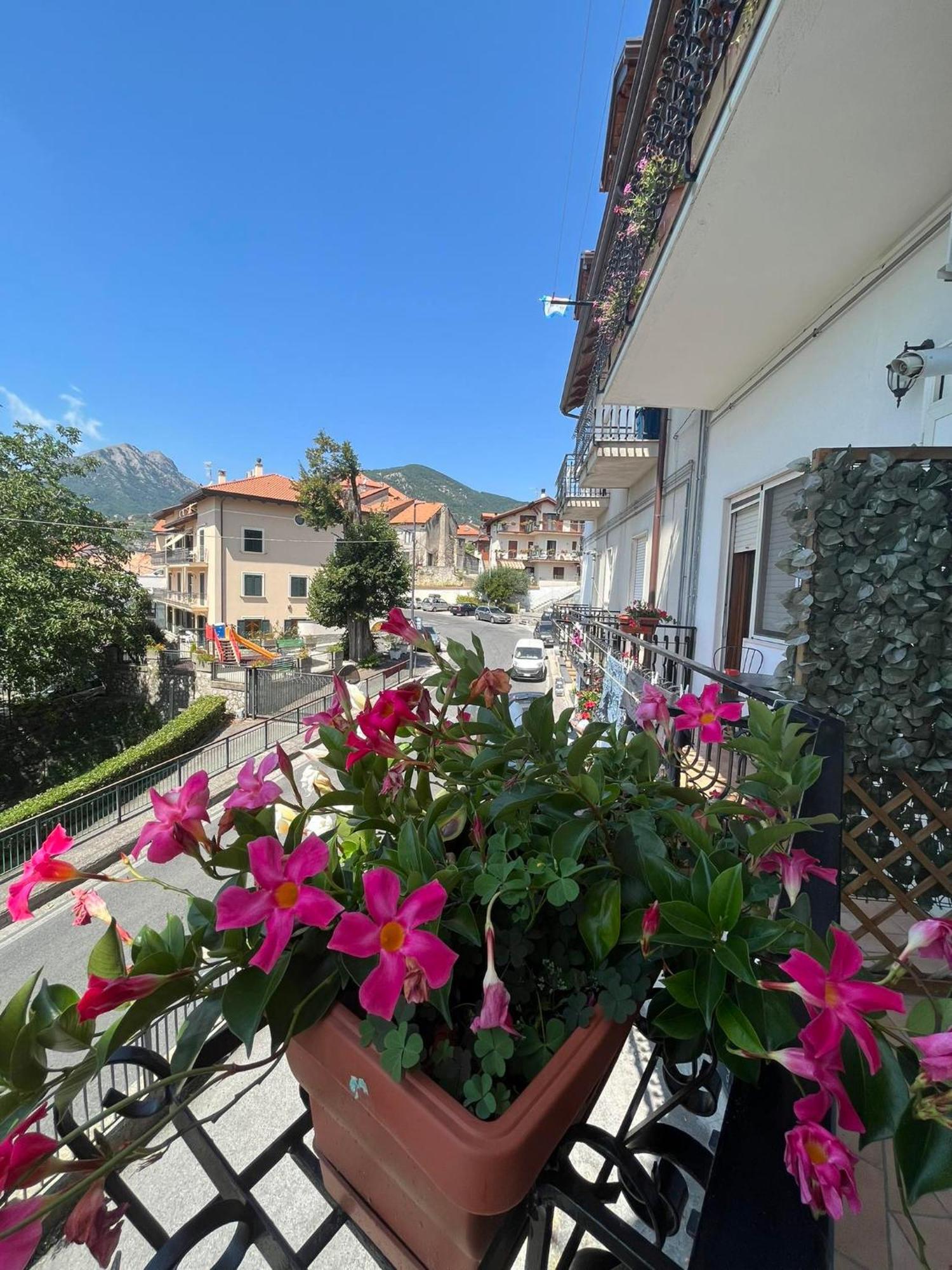 Bed and Breakfast Il Borgo Аджерола Екстер'єр фото