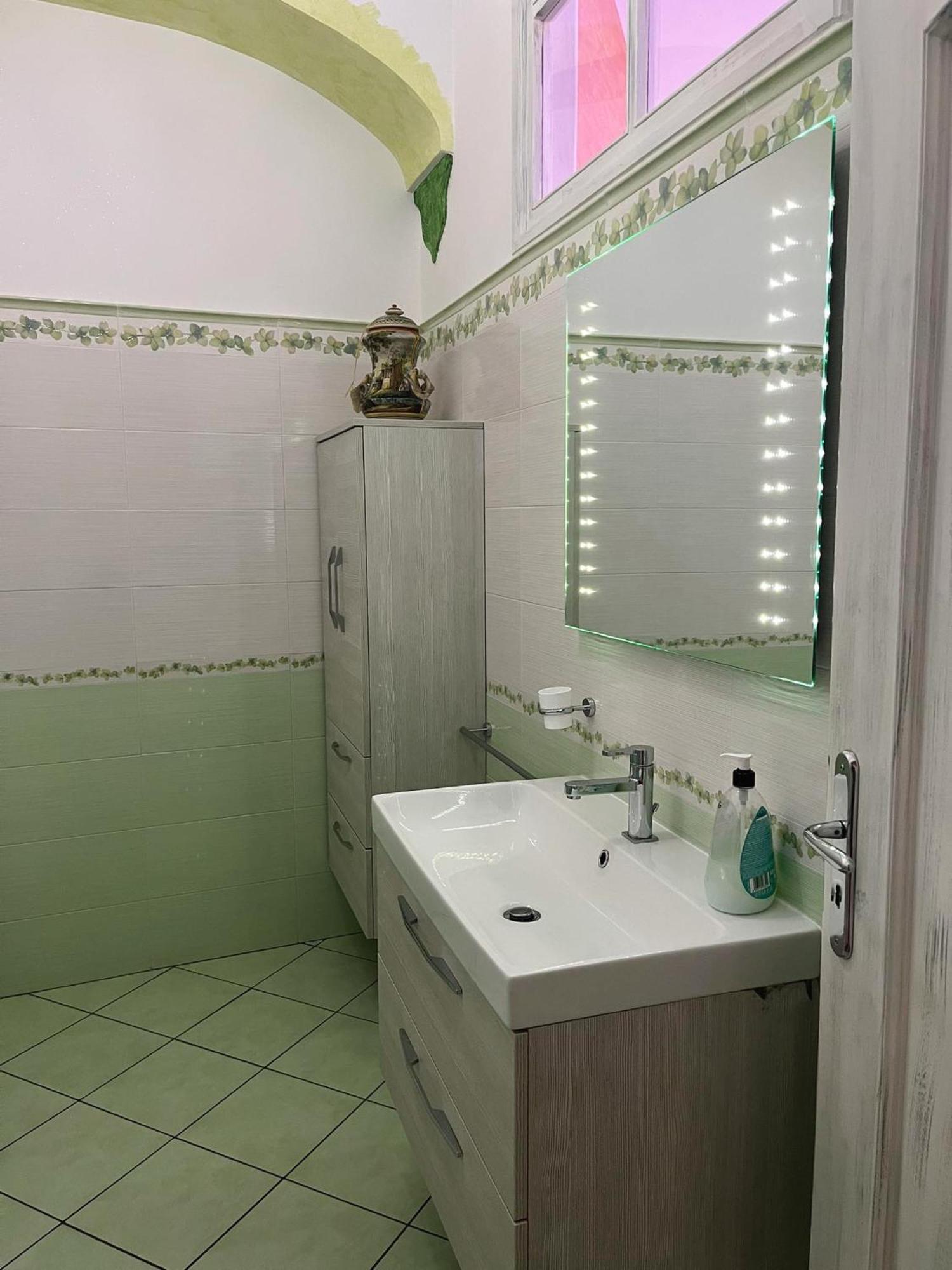 Bed and Breakfast Il Borgo Аджерола Екстер'єр фото