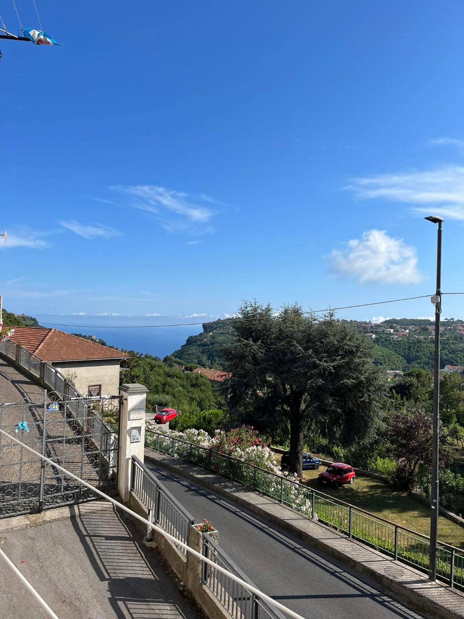 Bed and Breakfast Il Borgo Аджерола Екстер'єр фото