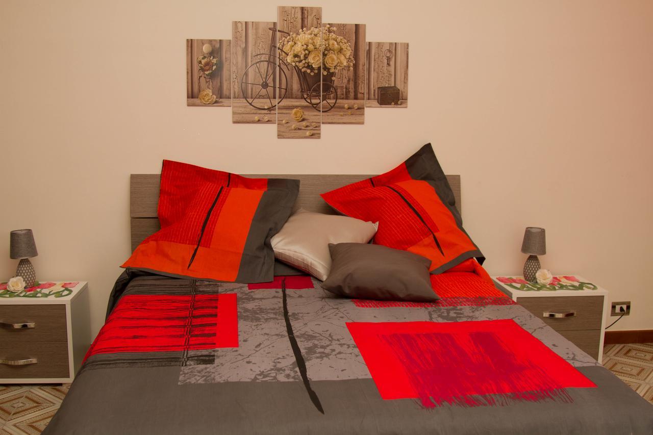 Bed and Breakfast Il Borgo Аджерола Екстер'єр фото